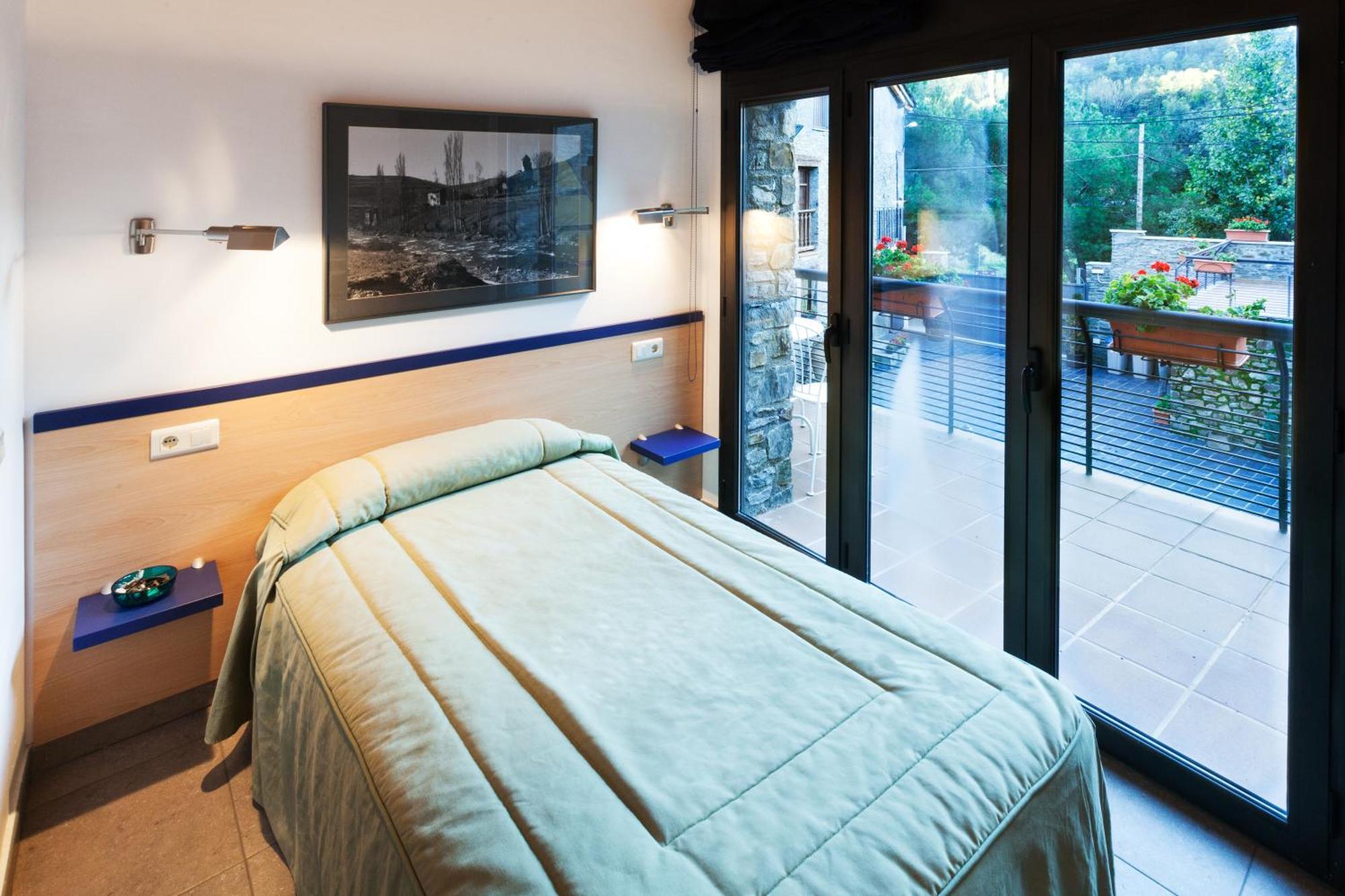 Allotjament Rural Cal Miquel Anserall  Zimmer foto