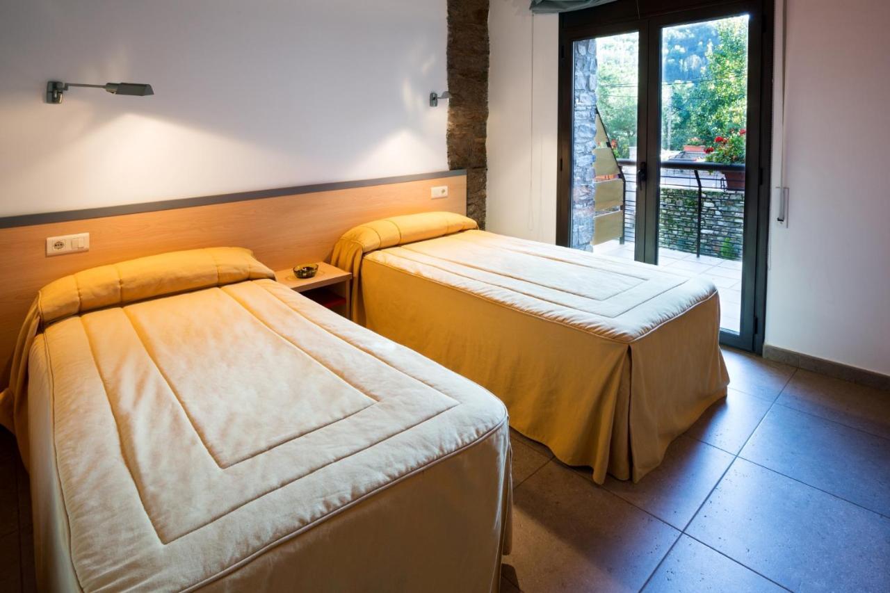 Allotjament Rural Cal Miquel Anserall  Zimmer foto